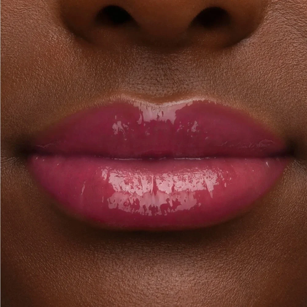Too Faced Lip Injection Power Plumping Hydrating Lip Gloss- People Pleaser